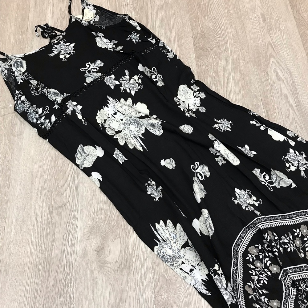 Black White Floral Spaghetti Maxi Dress BB141 - Picture 2 of 5